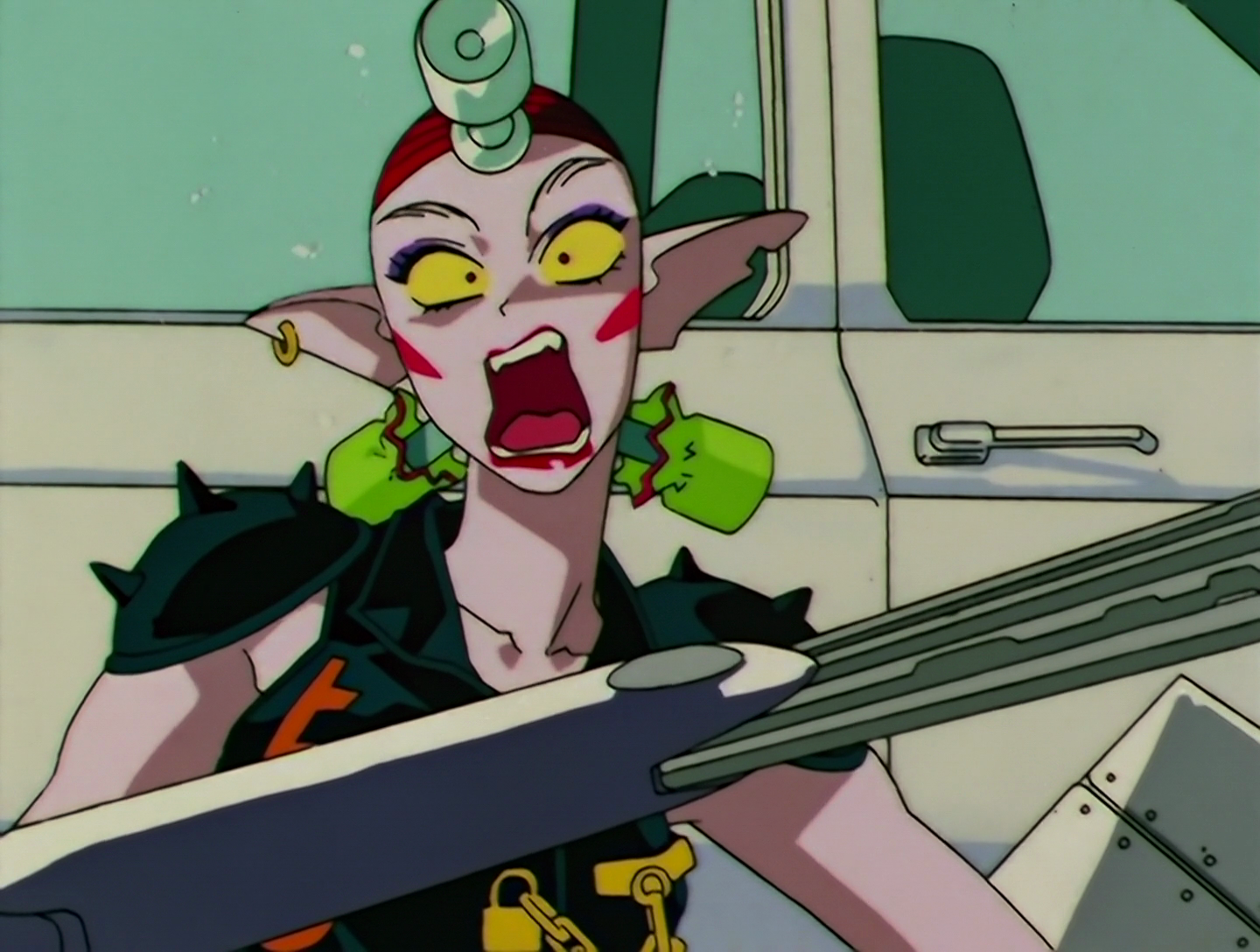 Doorknobdar again, and she’s freaking out.